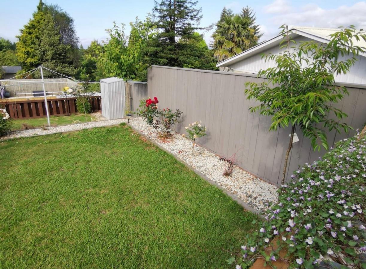 Spacious Utuhina Holiday House Rotorua Bagian luar foto